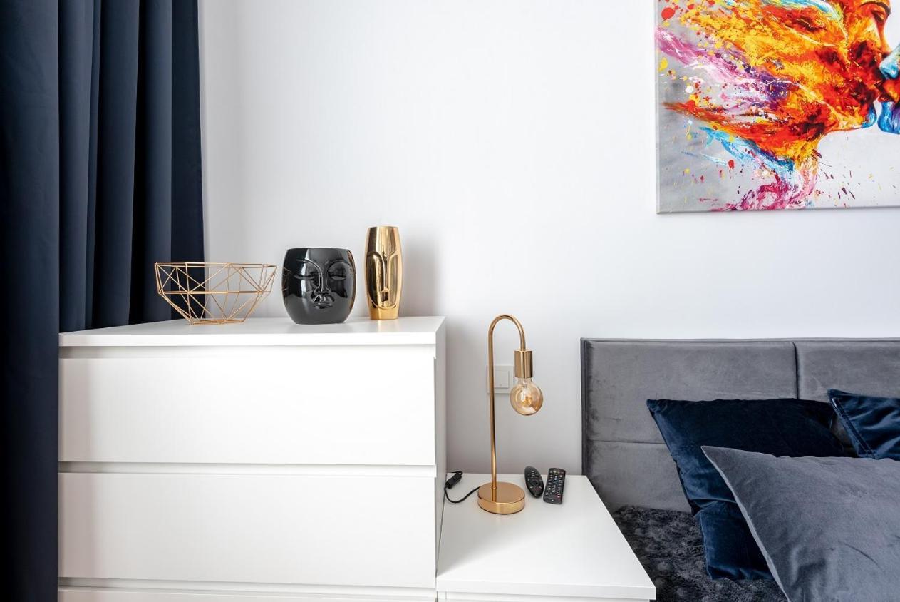 Apartament Nowe Centrum Lodzi - Perla Srodmiescia المظهر الخارجي الصورة